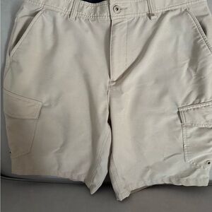 Men’s Field & Stream Dri Fit Cargo short
